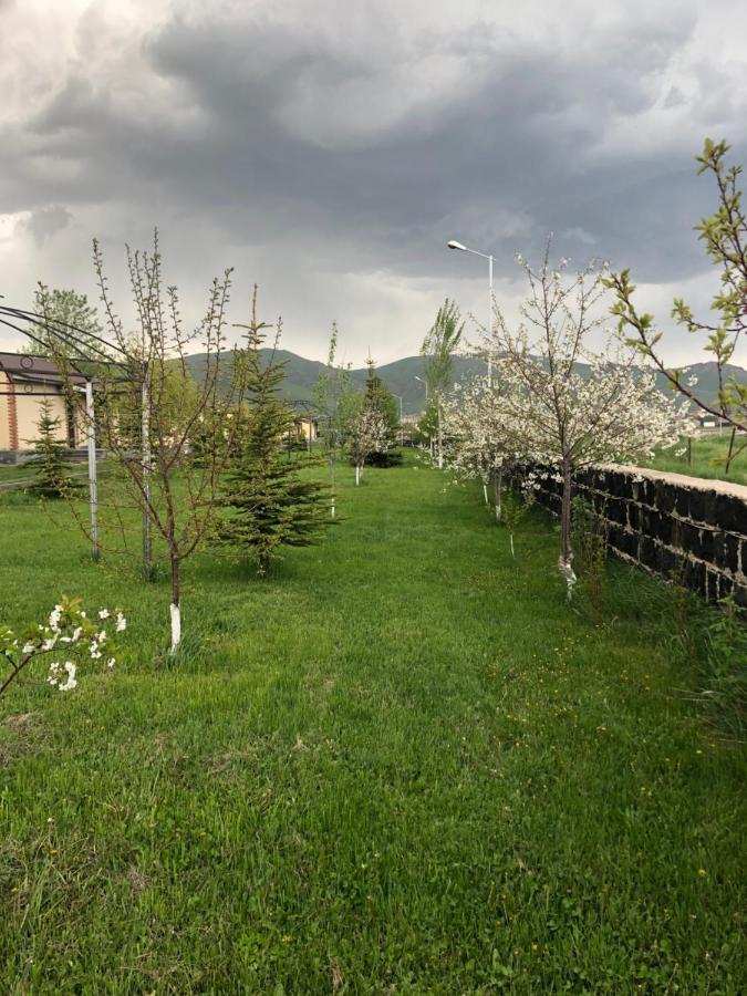 Paradise Villa In Sevan Exterior foto